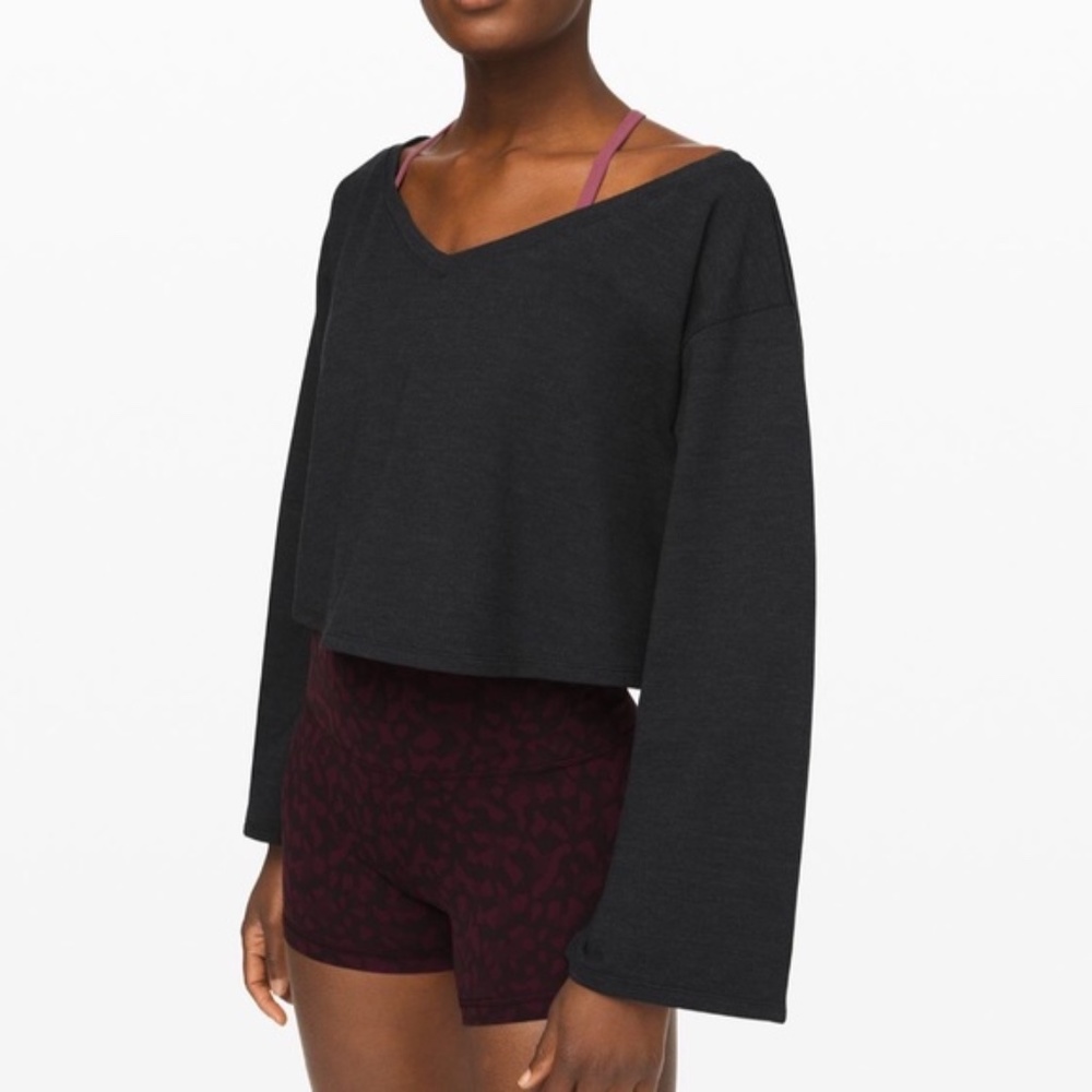Lululemon Show your Depth Cropped Long Sleeve